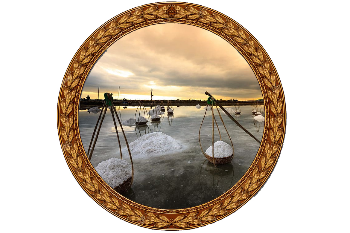 Black salt Lumps & Powder